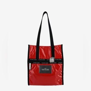 Marc Jacobs The Ripstop Tote in Red